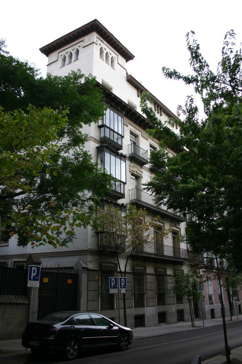 Gregorio%20Maranon%27s%20birthplace%2C%20Madrid%20-%2002.JPG